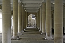 [ photo: Columned Walkway near Temple Church, at Temple District Law Complex, London, UK, May 2006 (img 113-006) ]