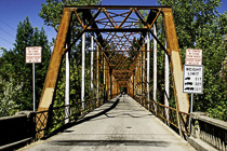 [ photo: Wohler Bridge Perspective, Sonoma County, California, USA, August 2013 (img 289-018close) ]